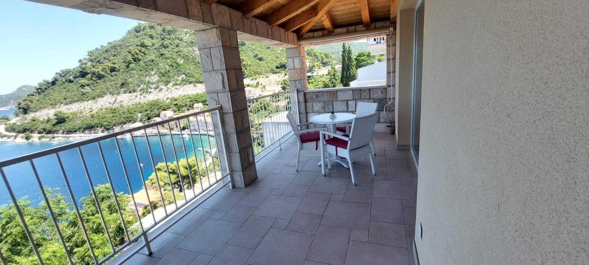 Adriatic - Apartment With Jacuzzi Sobra Exterior photo